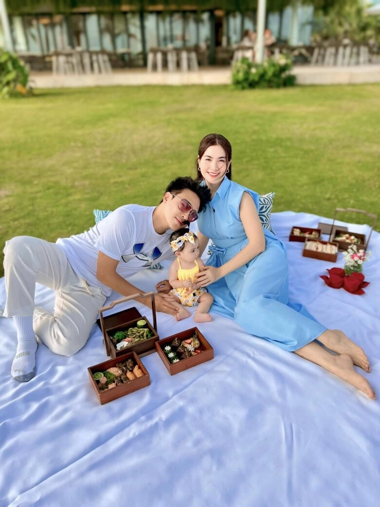 Sao việt vất vả gần 1 thập kỷ tìm con cao minh đạt làm bố ở tuổi 50 kha ly có ái nữ xinh như búp bê - 6