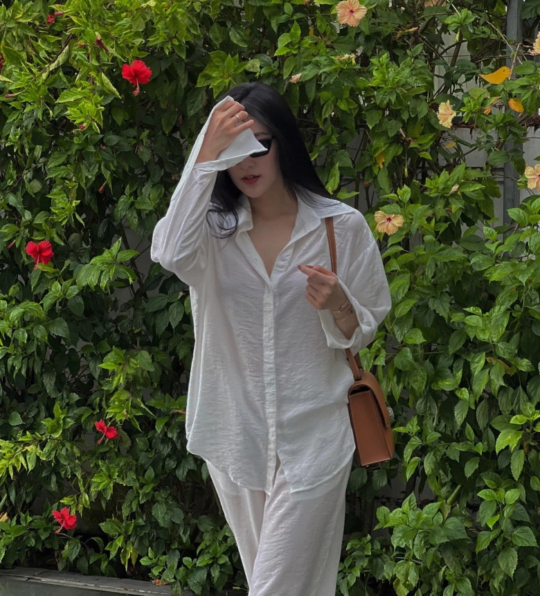 Sắp sang thu chị em phối 4 kiểu áo này với quần ống rộng đơn giản mà thời trang hơn khối đồ hiệu - 9