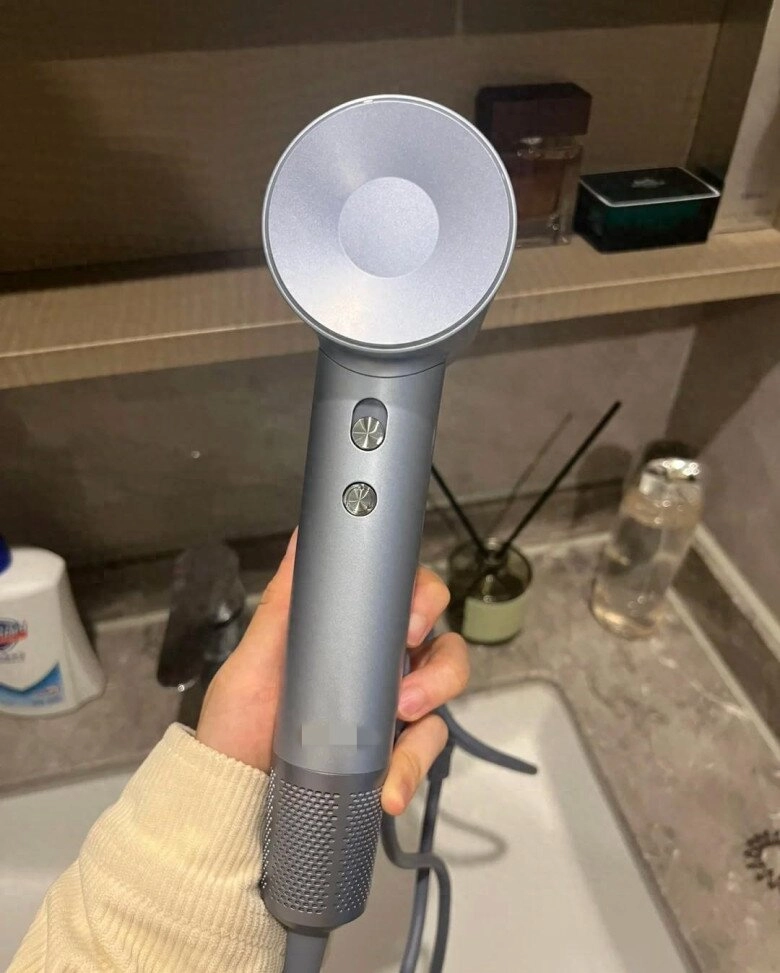 Sau 3 lần thay máy sấy tóc tôi nhận ra mua thiết bị này nên tuân theo quy tắc 5 không mua - 4