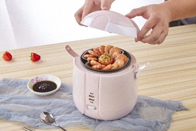 Sau 5 lần 7 lượt thay nồi cơm điện tôi mới nhận ra mua thiết bị này cần tuân theo quy tắc 5 không mua - 2
