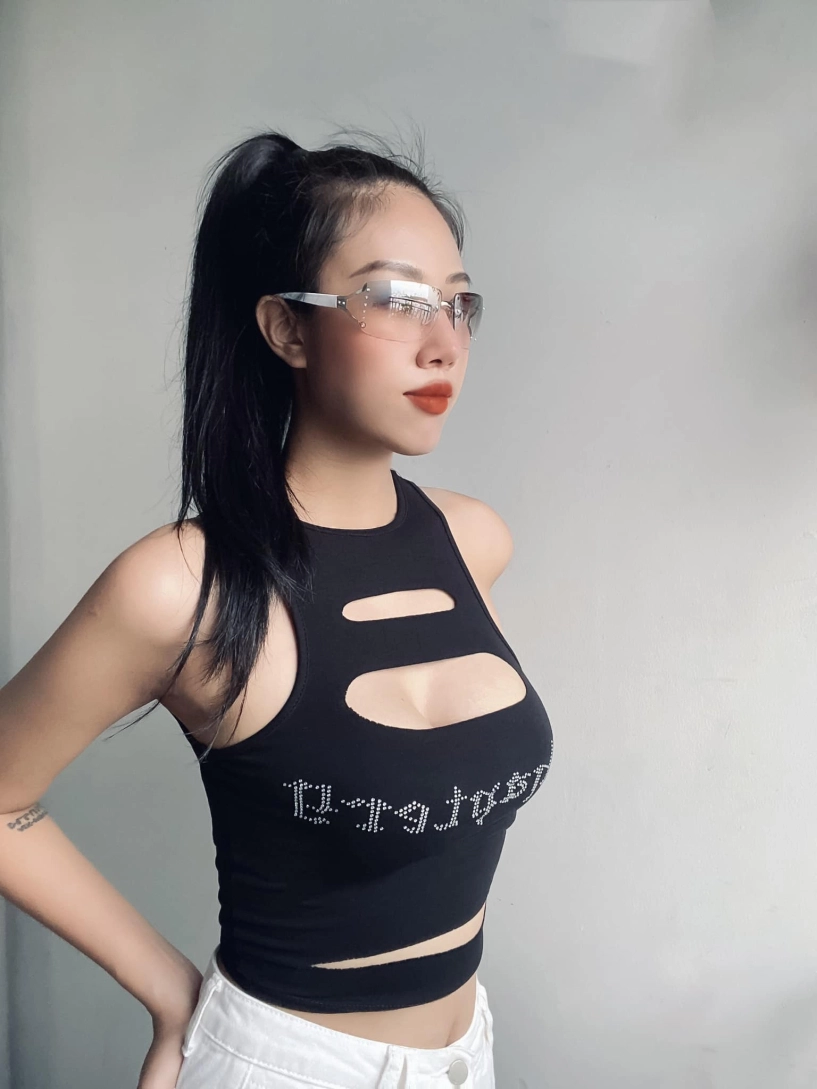 Sinh con trai đích tôn cho nhà chồng vợ trẻ quang minh độ lại dáng nóng bỏng sống an nhàn được yêu chiều hết mực - 5