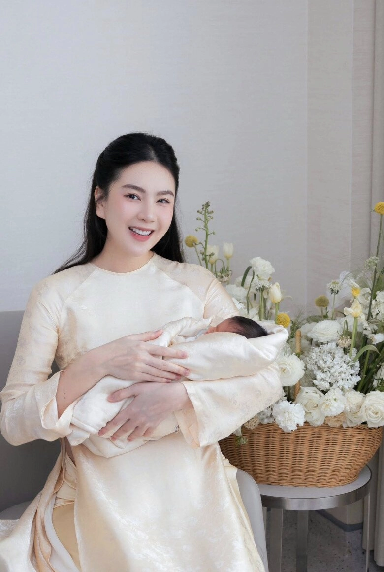 Soi bữa ăn trước và sau sinh của mai ngọc đầy đủ món ngon nhưng luôn theo công thức 1 nước - 1 mốc giờ giữ dáng đẹp - 2
