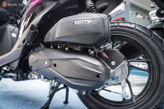 Soi chi tiết vario 125 2025 nhập khẩu nguyên chiếc từ malaysia vừa về việt nam có gì khác biệt - 22