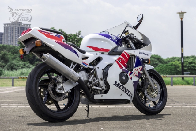 Soi về quá khứ - khám phá động cơ honda cbr250rr mc22 hơn 20000 vòngphút tương đương xe đua f1 - 3