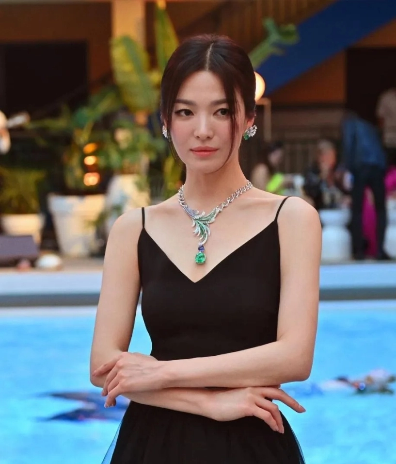 Song hye kyo không cần chống lưng vẫn là phú bà kiếm hơn 70 tỷ đồngnăm là đại gia bất động sản - 6