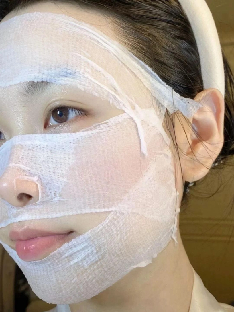 Sự khác biệt giữa cấp ẩm và cấp nước cho làn da làn da của bạn thật sự cần gì - 2