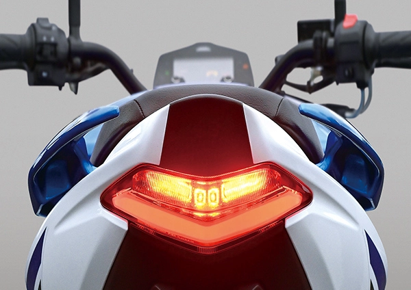 Suzuki gixxer 250 2025 vừa ra mắt ở nhật với giá bán rất rẻ chỉ 74 triệu đồng - 5