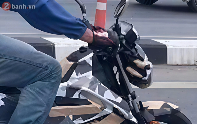 Suzuki raider hoàn toàn mới lộ diện khi đang chạy thử tại thái giao diện mới và đã có phanh abs - 1