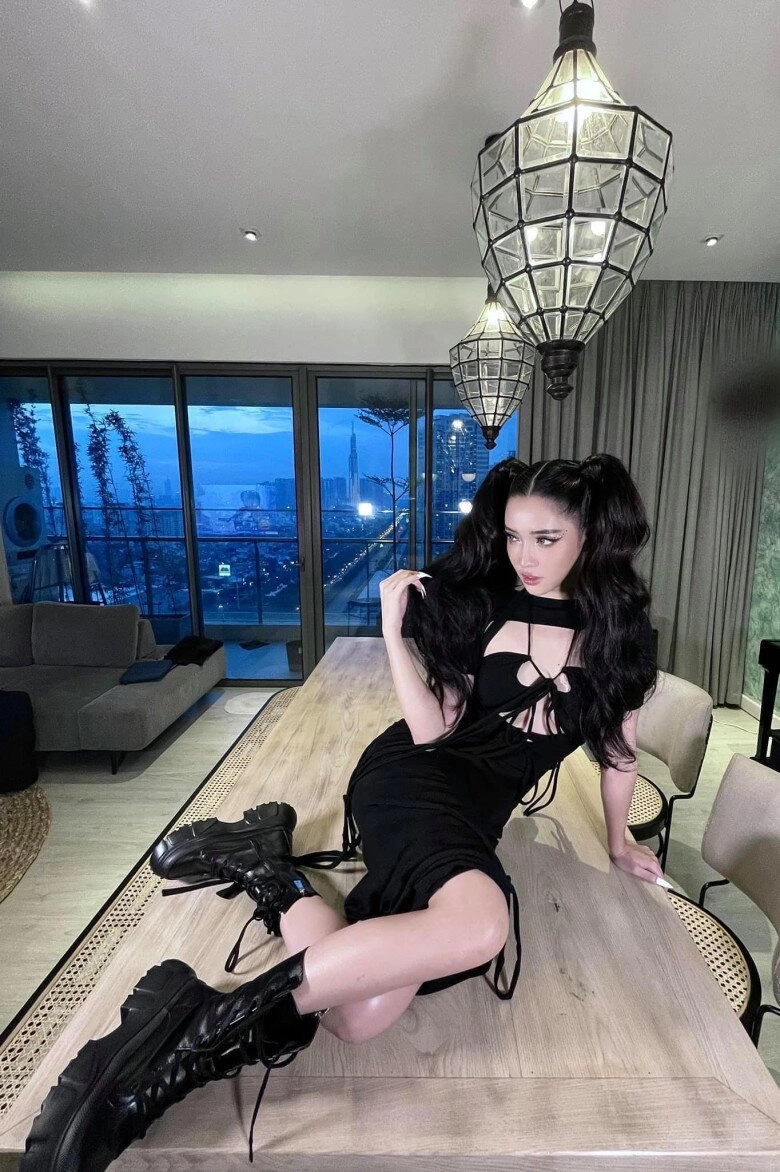 Tài sản của dàn em xinh say hi miu lê ném tiền qua cửa sổ phương mỹ chi là chủ tịch trẻ tuổi - 10