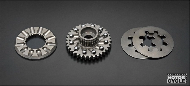 Thăm dò công nghệ trên gsx-r1000r m6 2026 lặng lẽ đổi mới hướng tới tương lai - 5