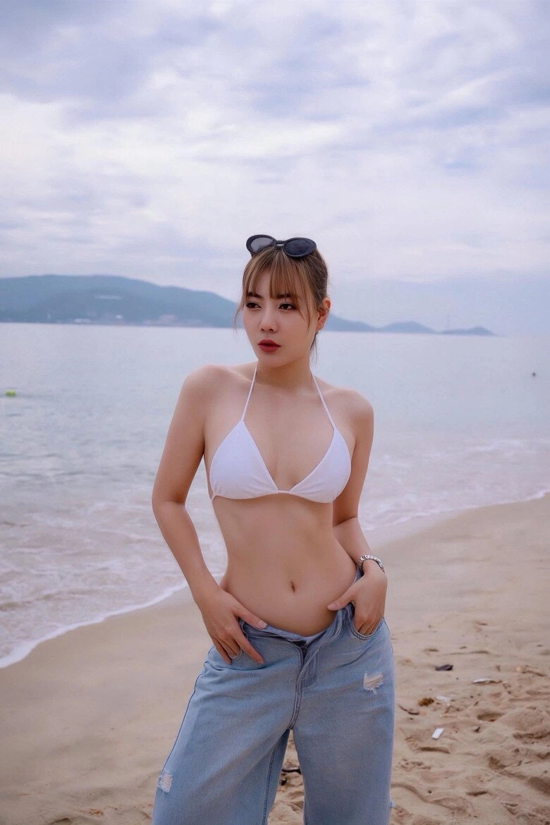 Thanh hương khoe vóc dáng đẹp hút mắt với bikini - 3