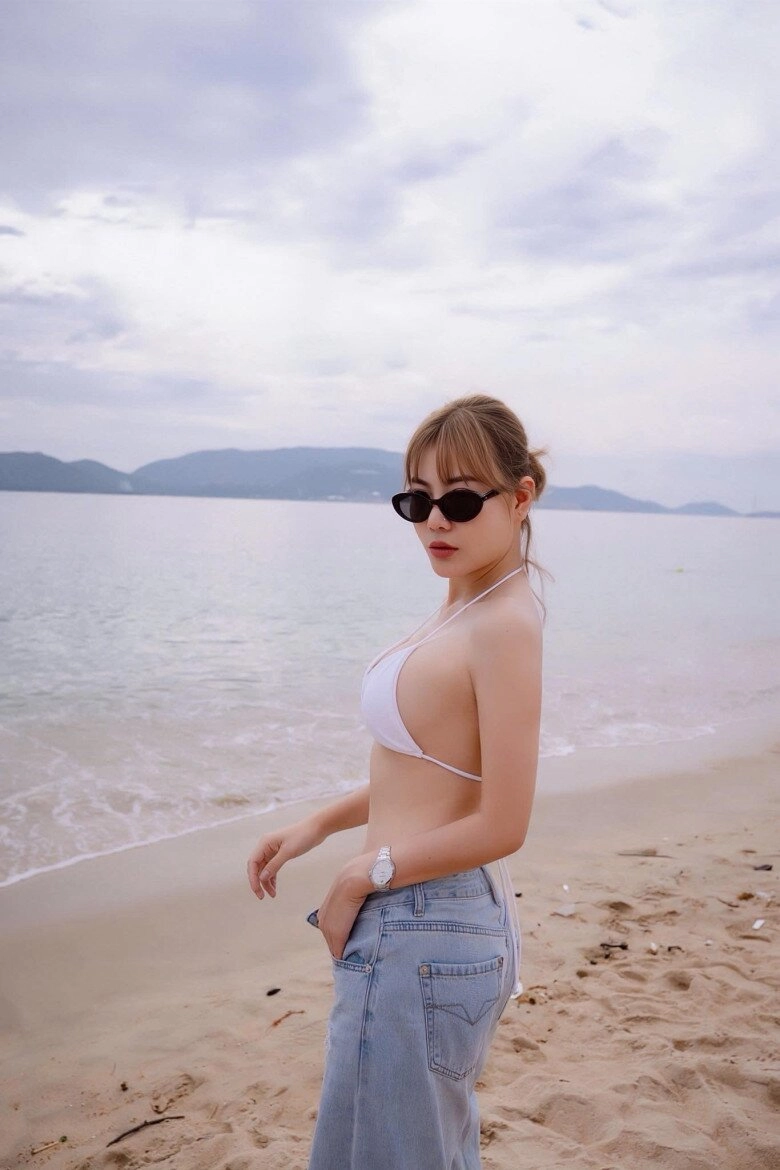 Thanh hương khoe vóc dáng đẹp hút mắt với bikini - 5