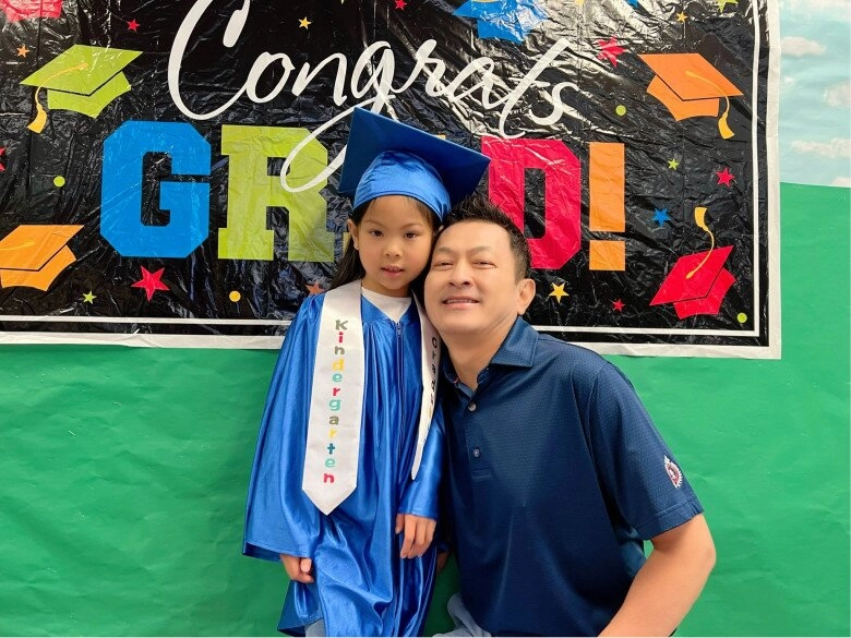 Thanh thảo mát lòng vì thành tích của 2 con ái nữ quốc tịch mỹ đạt điểm tiếng anh cao nhất quý tử vào lớp chuyên toán - 2