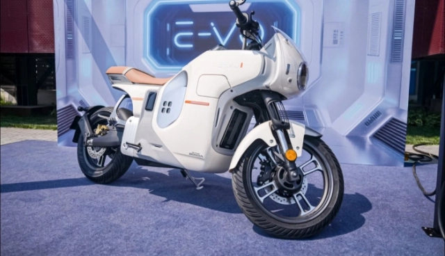 Thật bất ngờ mẫu mô tô điện honda e-vo bắt đầu được nhận cọc và sẽ có mặt tại việt nam vào tháng 9 - 3