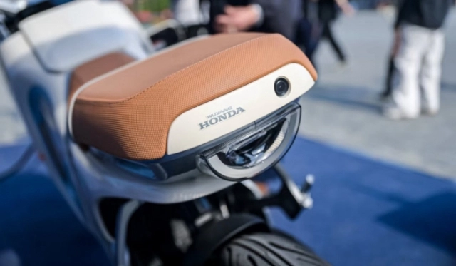 Thật bất ngờ mẫu mô tô điện honda e-vo bắt đầu được nhận cọc và sẽ có mặt tại việt nam vào tháng 9 - 5