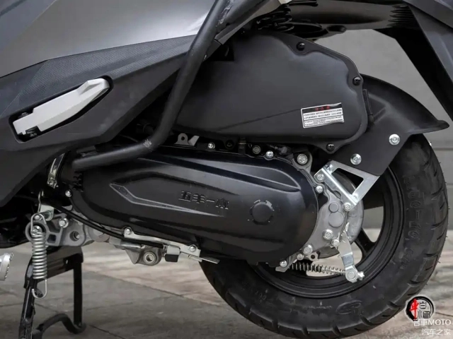 Thật khó tin đến cả mene con lừa suzuki avenis 125 cũng có phiên bản sao chép tại nước lạ - 8