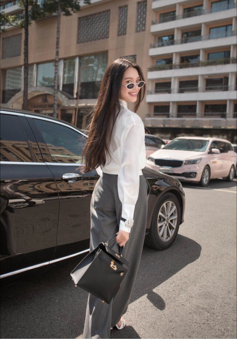 thiên kim tiểu thư hà thành lấy chồng cầu thủ nổi tiếng có bst túi hiệu giá bằng cả căn chung cư - 2