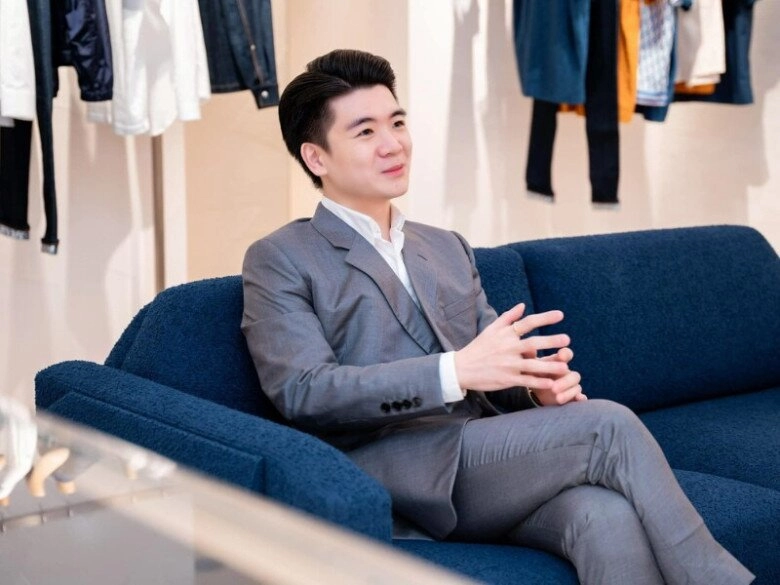 thiếu gia nghìn tỷ nhà bầu hiển khoe cơ bắp săn chắc là bố đơn thân 3 con vẫn khiến hội chị em mê mệt - 5