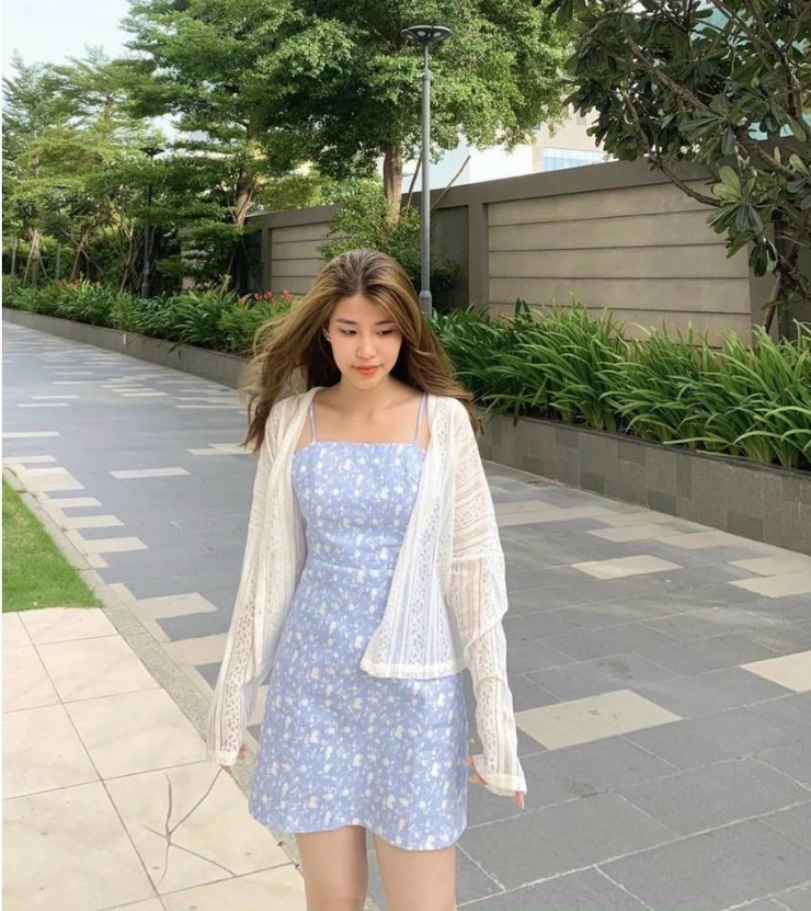 Thời tiết nóng bức cũng đừng mặc đồ như nội y ra phố diện ngay 4 công thức vừa mát vừa sang cho mùa nóng - 12