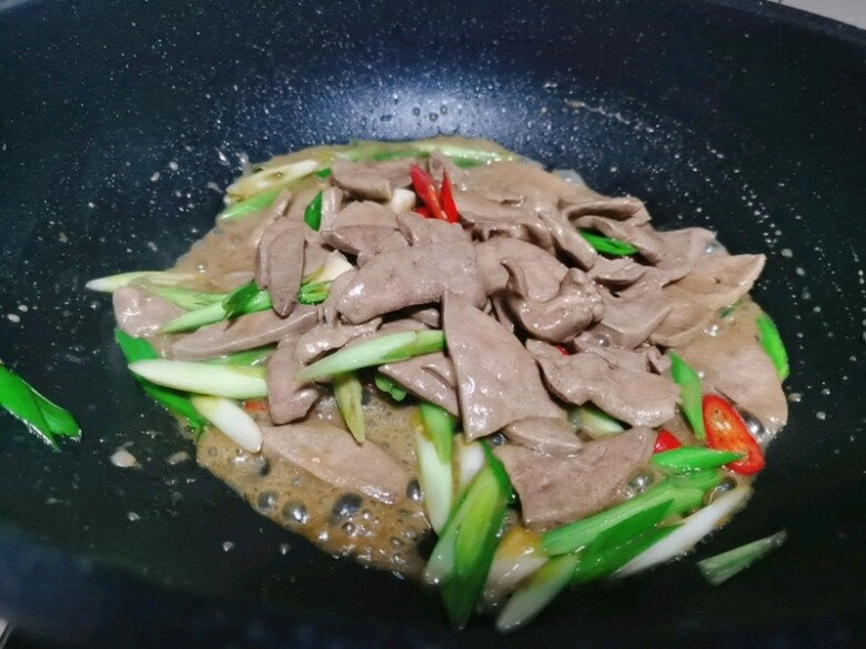 Thứ này chỉ khoảng 60000đkg dinh dưỡng gấp 10 lần thịt lợn tiếc là nhiều người không hiểu đem xào cực ngon - 8