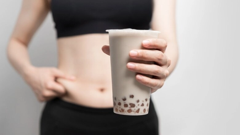 Thứ nước công chúa bong bóng u40 lỡ uống một lần phải kêu trời chị em sợ lão hóa nên hạn chế tối đa - 7