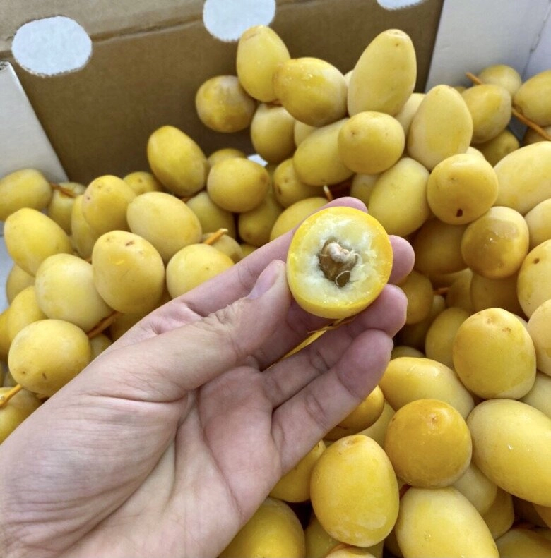 Thứ quả nhà giàu nay ngập tràn đường phố hà nội người ăn thấy mê người chê chưa đủ xuất sắc - 3