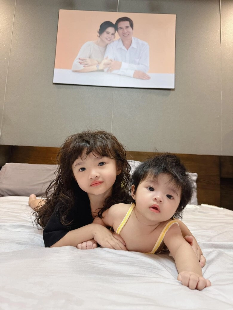 Tiểu công chúa nhà sao việt hóa mỹ nhân với tóc xinh bé được khen có tướng hoa hậu bé sao y bản chính của mẹ - 23