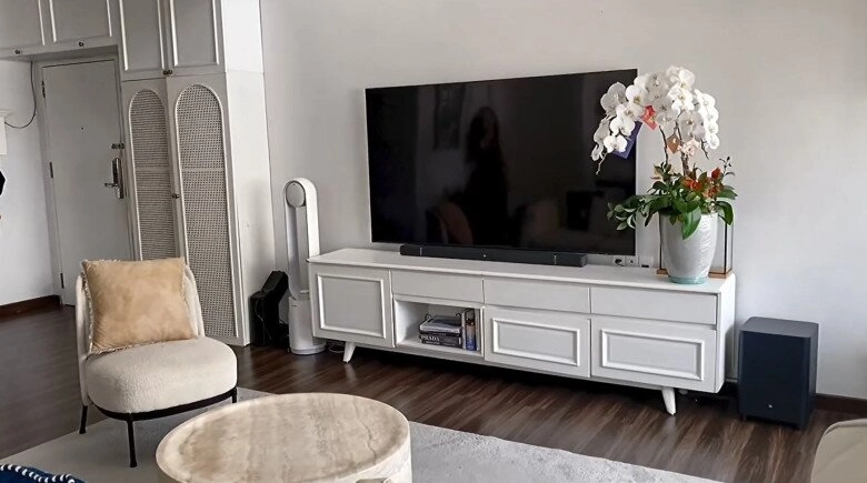 Tiểu thư miền tây xinh đẹp bỏ penthouse trung tâm về xây nhà vùng ven quê thật quê và phản ứng của chồng - 5