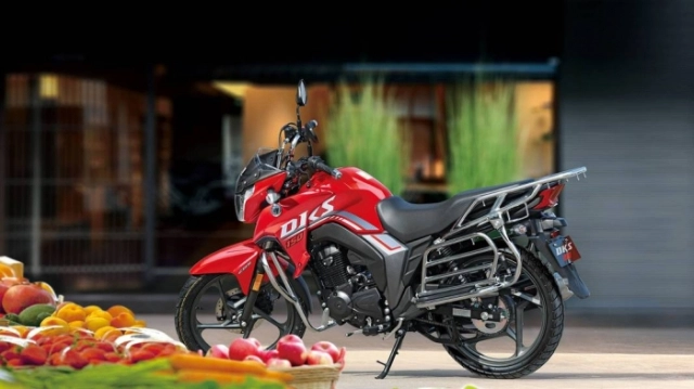 Tìm hiểu mẫu xe côn tay 150cc chạy được quãng đường gần 800 km chỉ với một bình xăng - 1