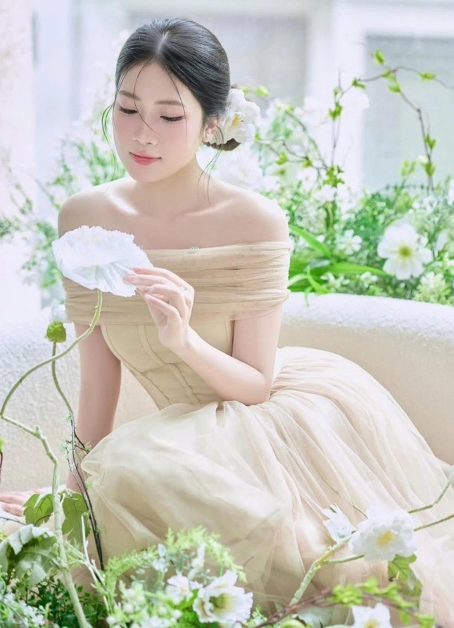 Top 25 hoa hậu việt nam 2024 người đẹp thanh hóa sở hữu đôi chân cực phẩm - 9