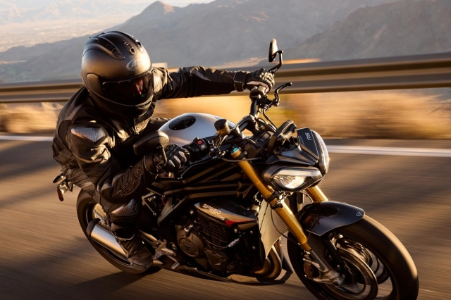 Triumph speed triple 1200 rs 2025 chiến mã hoang dã đã thuần hóa nhưng không hề mất đi bản chất - 4