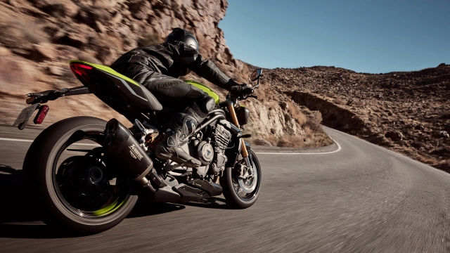 Triumph speed triple 1200 rx 2025 trình làng cỗ máy thể thao đỉnh cao với chất riêng giới hạn - 10