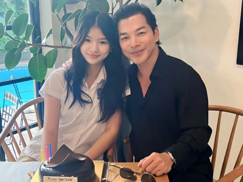 Trương ngọc ánh - trần bảo sơn khoe cô con gái duy nhất mặt xinh như hoa hậu chân thẳng tắp cao trên 1m7 - 4