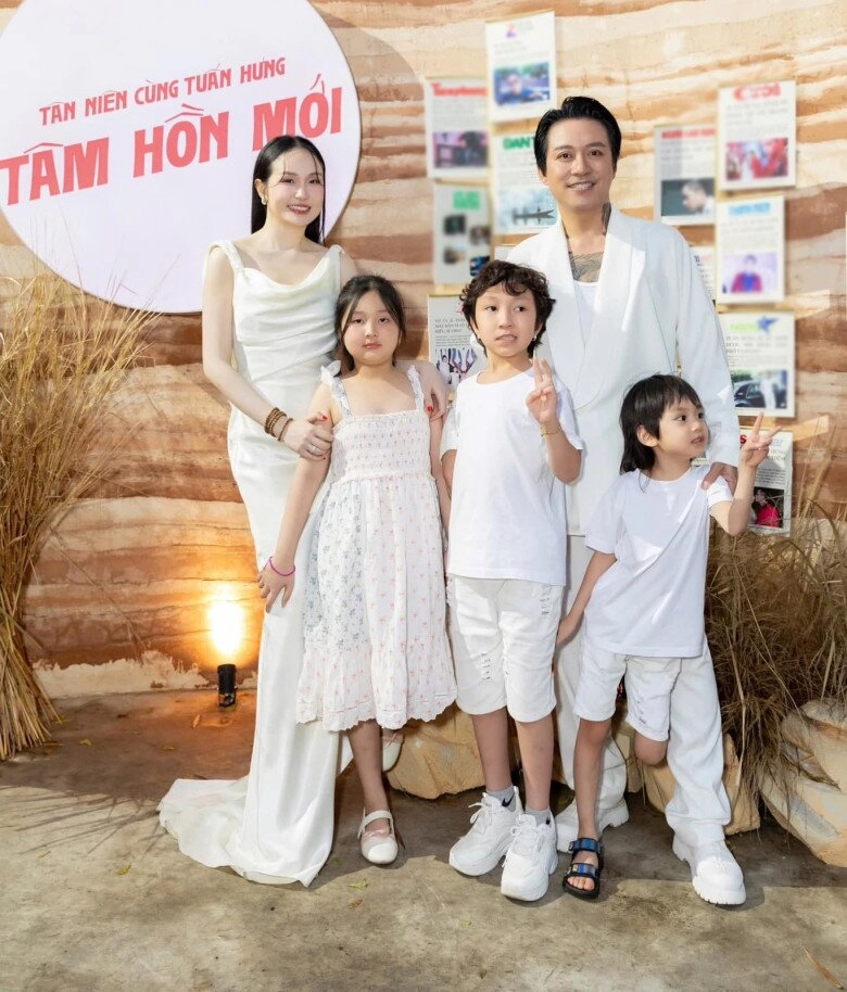 Tuấn hưng bất ngờ cạo trọc đầu hương baby tâm sự sau khi chứng kiến cảnh chồng xuống tóc tu là buông bớt sân si - 8