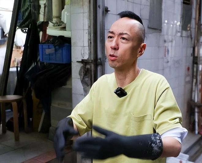 Từng là thí sinh hoa hậu mỗi tháng kiếm 33 triệu đồng chân dài tvb giờ làm bưng bê ăn đồ thừa còn lại - 11