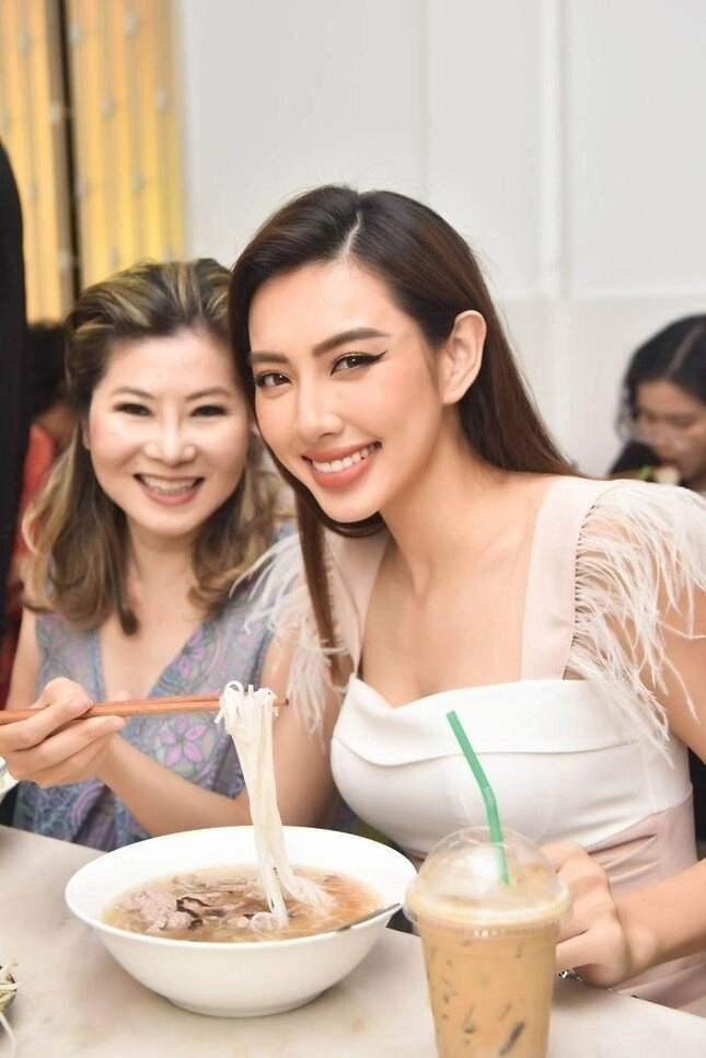 Từng tuyên bố không thích ăn rau hoa hậu thuỳ tiên giữ dáng mi nhon da nhẵn thín bằng cách nào - 7