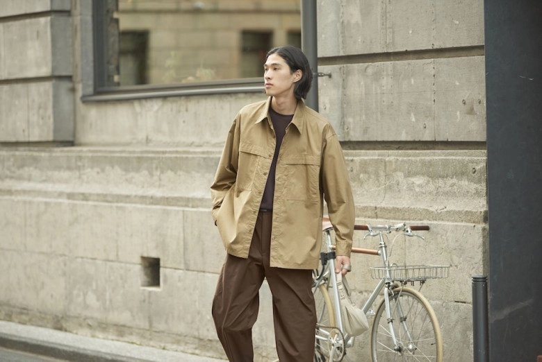 Uniqlo vừa ra mắt bst mùa mới và đây là những item đầu tiên lọt mắt xanh dàn kol mặc đẹp - 1