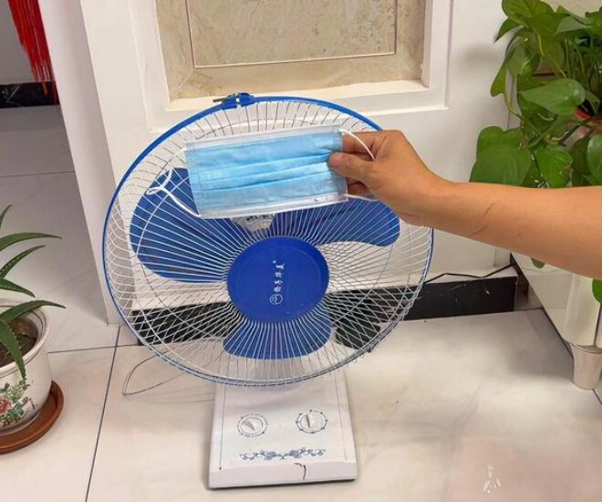 Vì sao nhiều người hay treo khẩu trang trước quạt biết lý do tôi liền làm theo và cái kết bất ngờ - 1