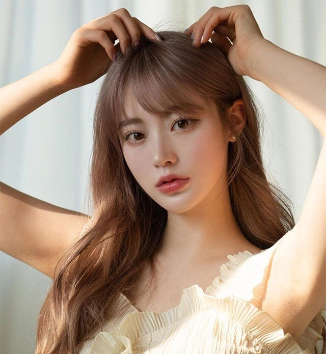 Vì sao phụ nữ sau 30 tuổi đều ảm ảnh với nỗi lo rụng tóc cách khắc phục khiến tóc thưa mấy cũng mọc nhanh bất ngờ - 2