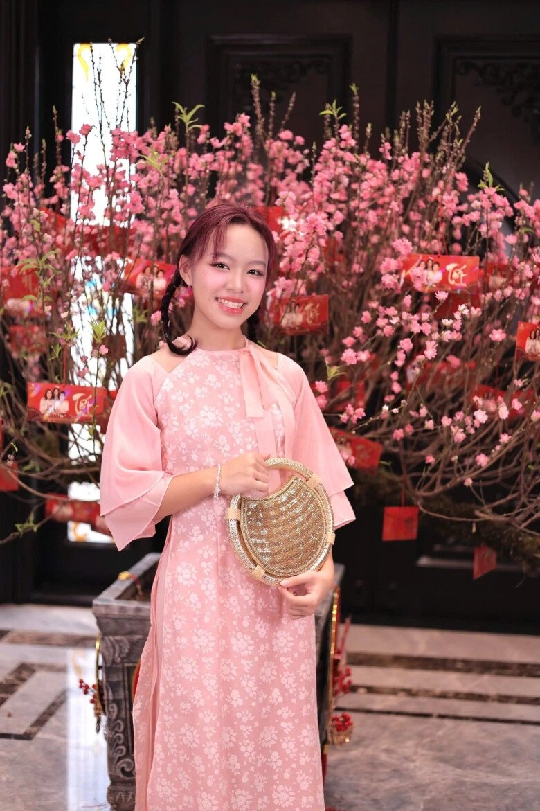 Việt hương lên tiếng về tin đồn bị bắt vì bán hàng rởm cho biết sẽ lập vi bằng và chờ pháp luật giải quyết - 6