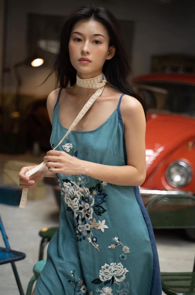 Việt nam có 2 người mang vẻ đẹp minh tinh cô được ví với thư kỳ củng lợi cô là bản sao chương tử di - 13