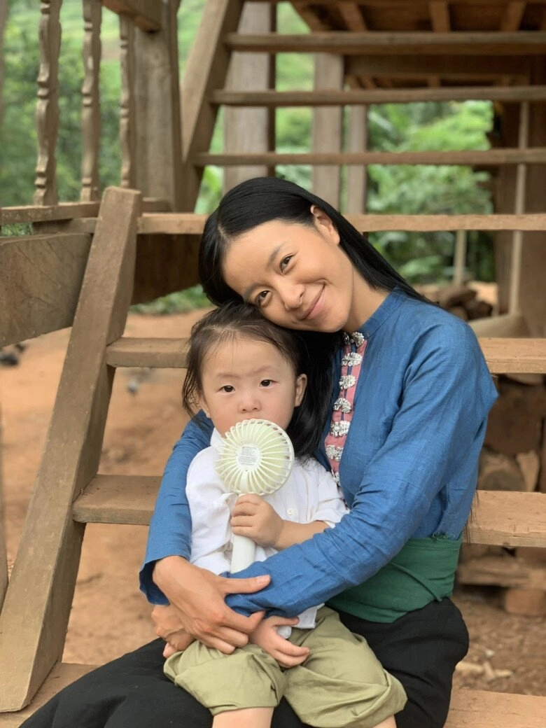 Việt nam cũng có một diễn viên hy sinh nhan sắc hệt triệu lệ dĩnh diện mạo đời thật và lên phim gây ngỡ ngàng - 10