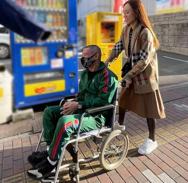 Vợ trẻ nsnd công lý thấm thía nổi đau về căn bệnh đột quỵ may là anh vẫn giữ được mạng sống cho mình - 2