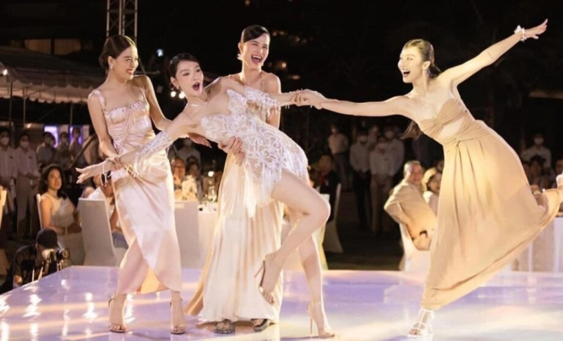 Vợ vũ cát tường và khánh vân bị so sánh vì màn nhảy trong đám cưới minh hằng cũng từng diện váy ren xuyên thấu múa - 10