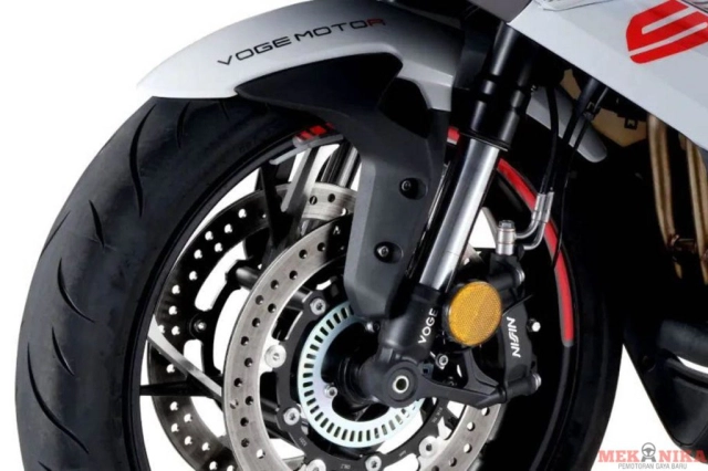 Voge rr500s cuộc chơi mới của xe trung quốc đã sẵn sàng thách thức - 9