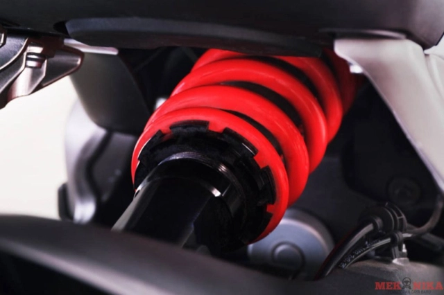 Voge rr500s cuộc chơi mới của xe trung quốc đã sẵn sàng thách thức - 11