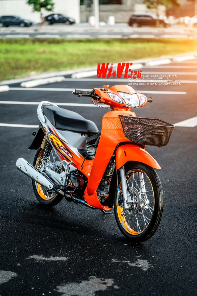 Wave 125 độ tone cam bạc chiến mã đường phố với dàn đồ chơi hàng hiệu chất ngất - 7
