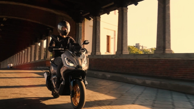 Xdv180 evo trình làng với giá khoảng 57 triêu đồng - trang bị thế này thì hơn hẳn honda adv160 rồi - 4