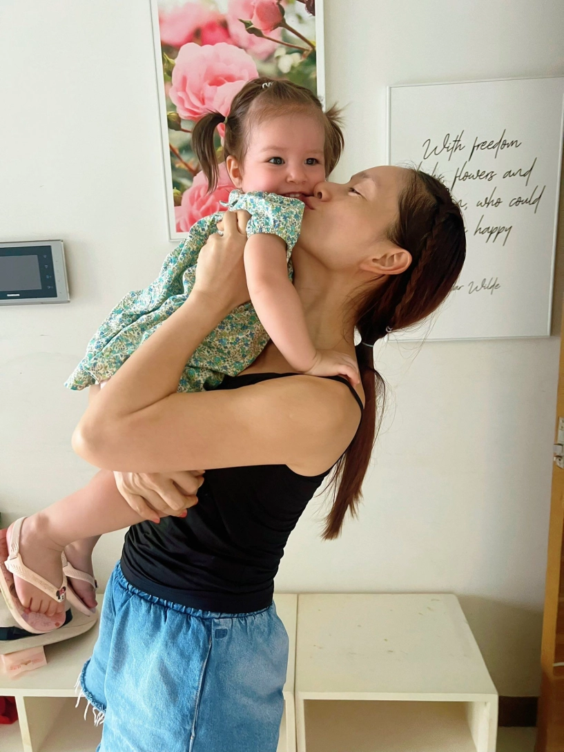 Xót cảnh lan phương khóc nức nở nhập viện cấp cứu trong lúc ly hôn chồng tây đến 3h sáng mới thấy nhẹ nhõm - 8