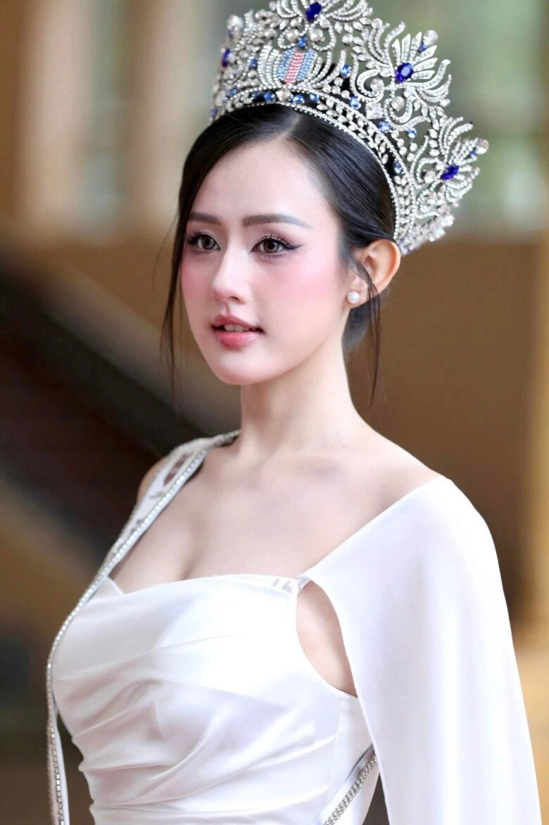 Xuất hiện bản sao của mai phương thuý chuẩn bị ghi danh hoa hậu việt nam nhan sắc cỡ nào mà cđm xốn xang - 1